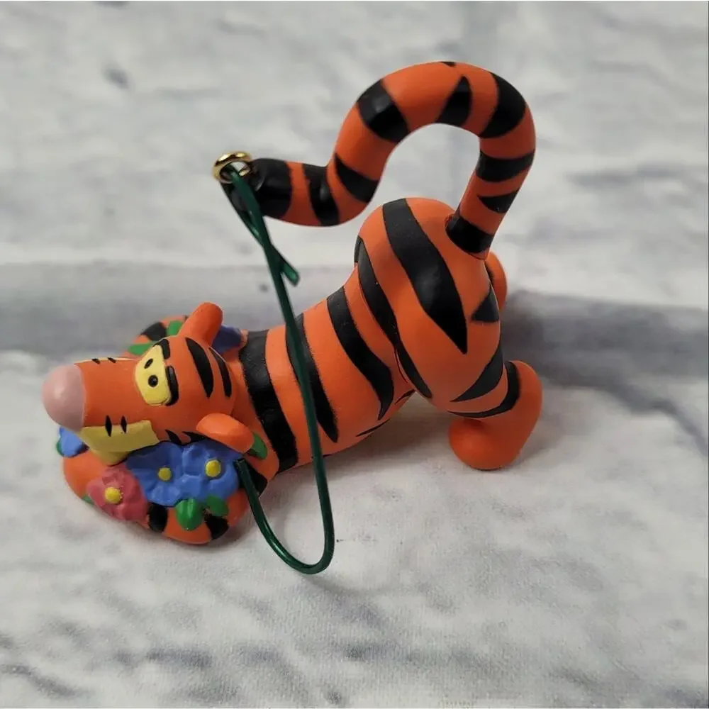 Hallmark Keepsake Disney 1998 Tigger in the Garden Winnie the Pooh Mini Ornament